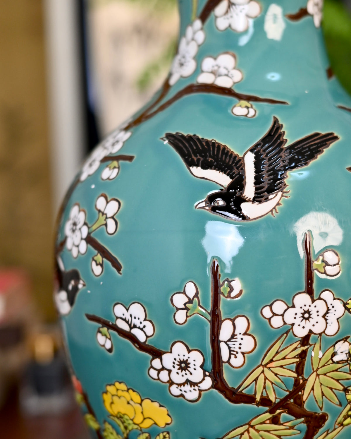 Turquoise‑Ground Famille‑Rose Ceramic Vase