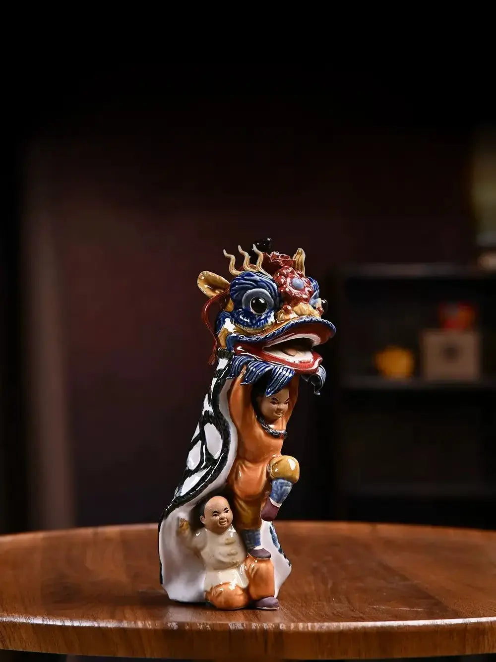 Bright color Shiwan pottery lion dance figurine, lifelike handmade ceramic craft for study and tea room decoration